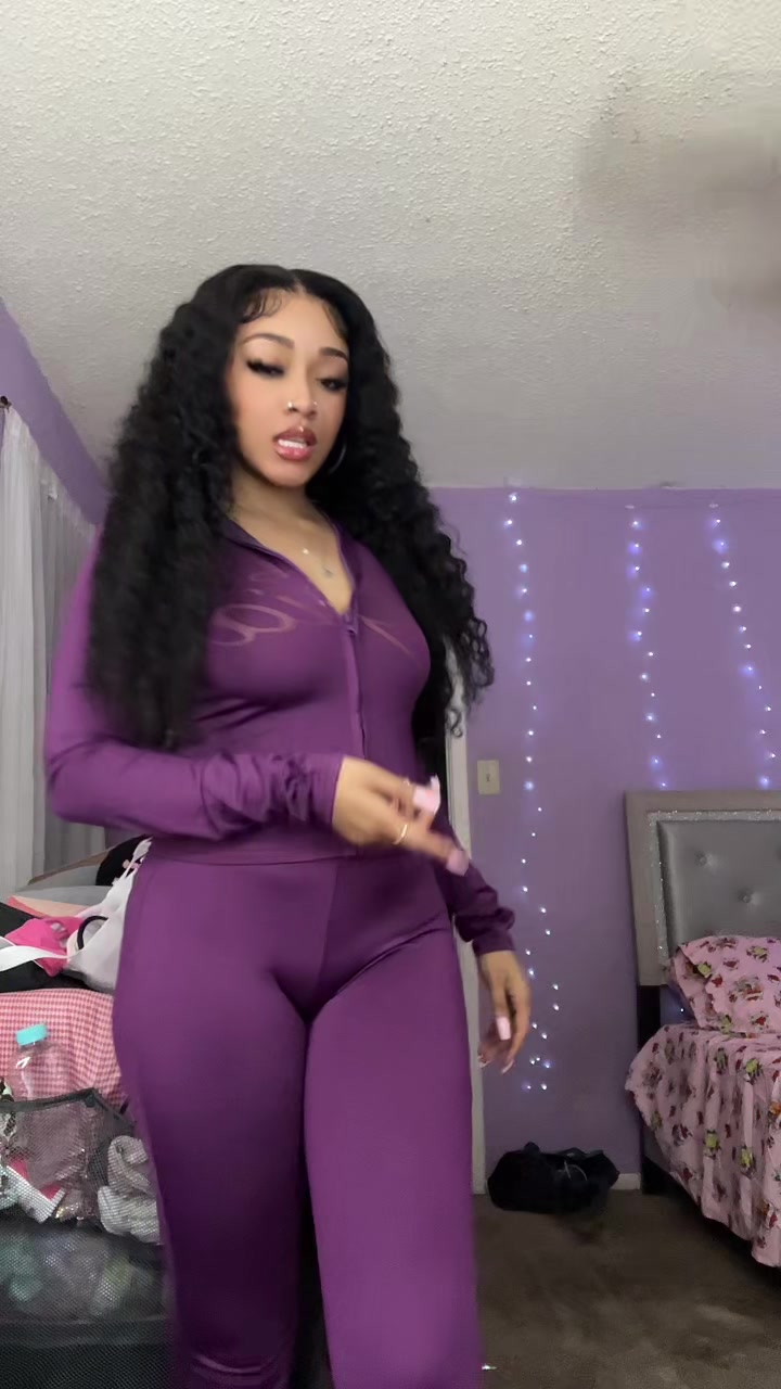 @NIQUE NIQUE ๐
๐ฝ