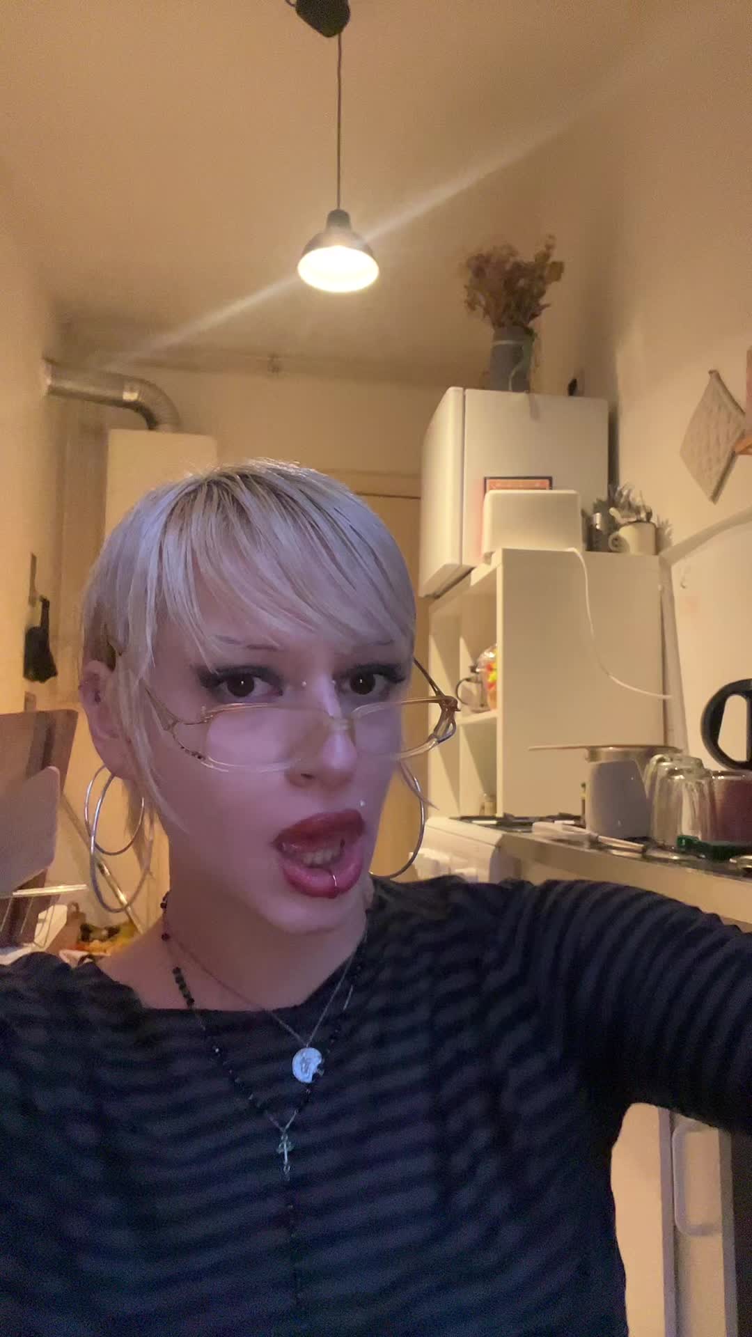 @prinzessinfiona_