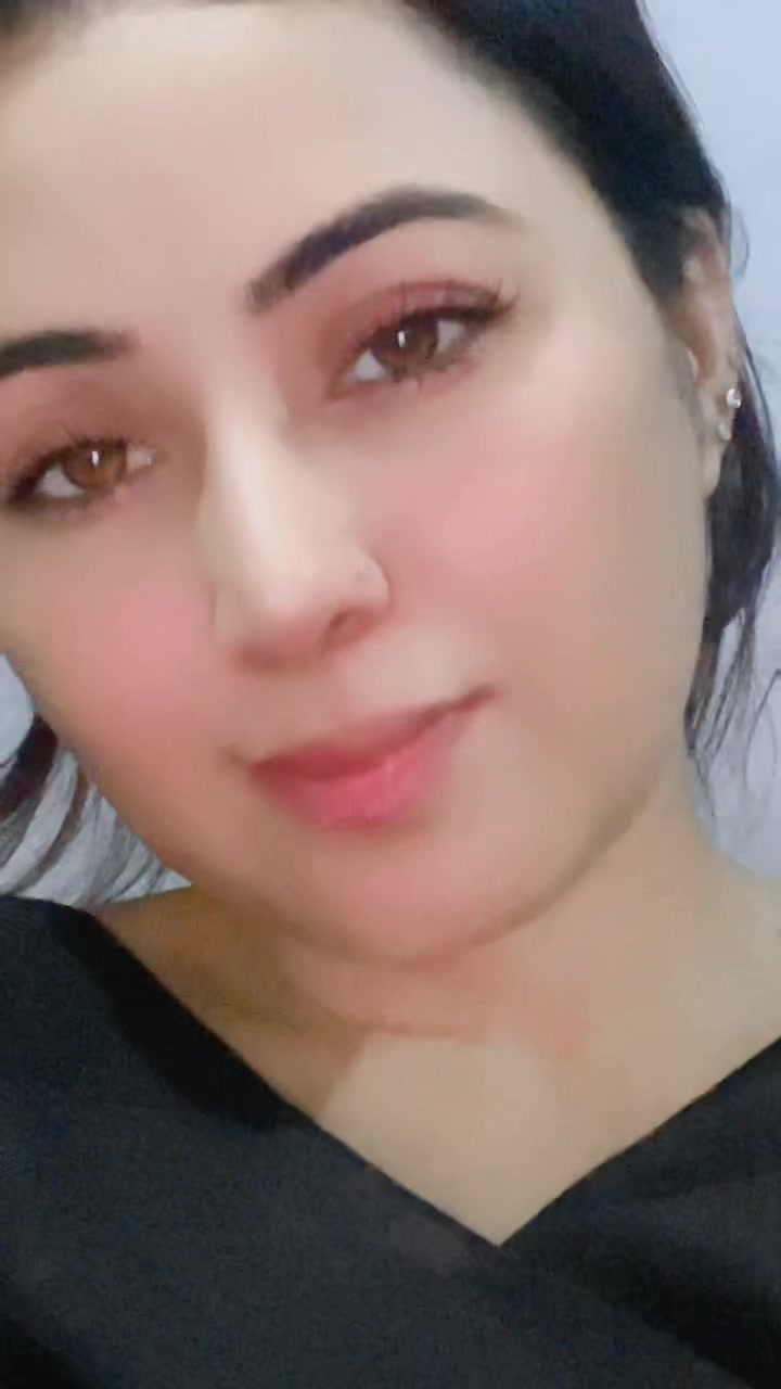 @Zarqa Khan
