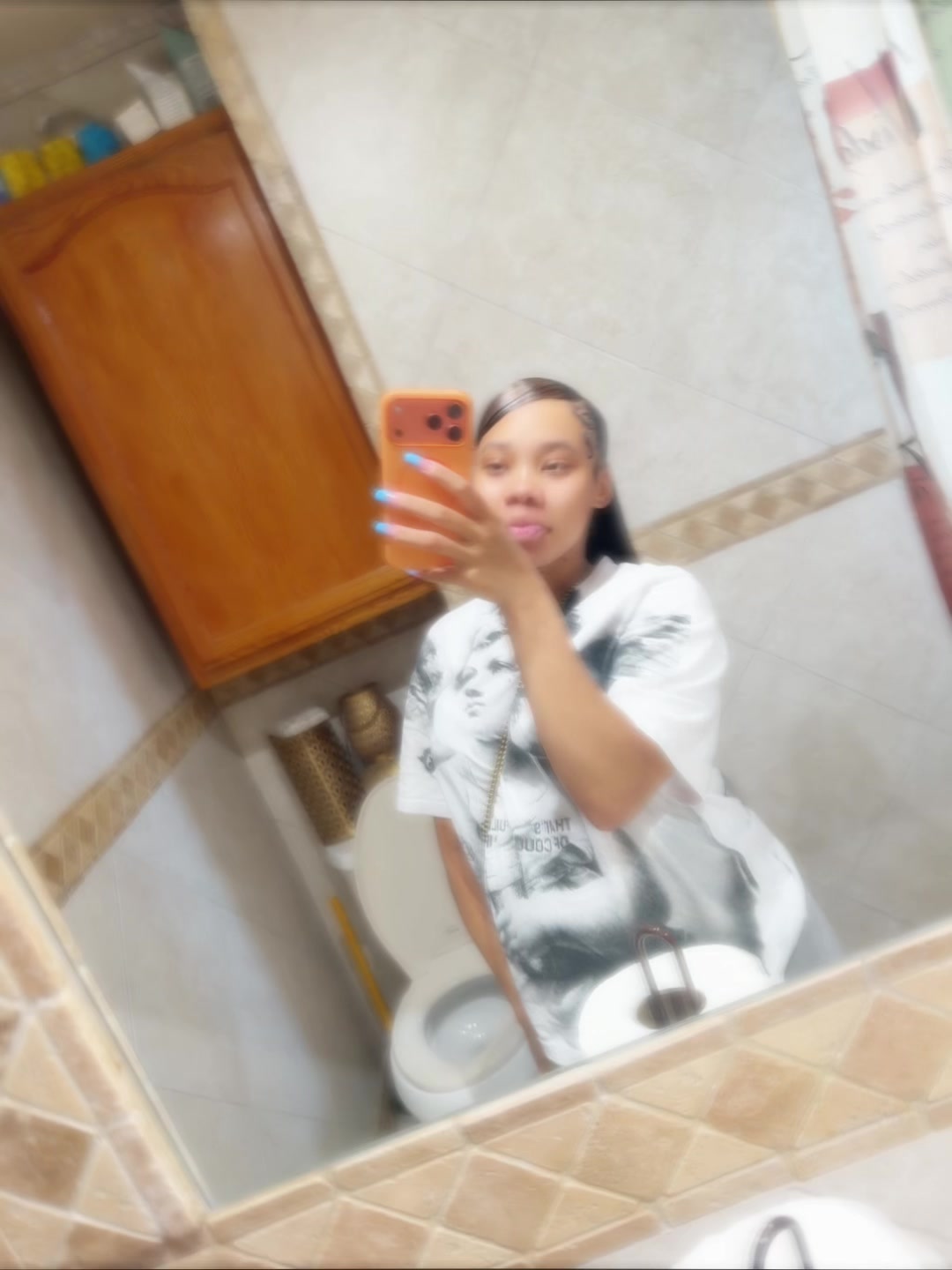@fineasskylahbaeee