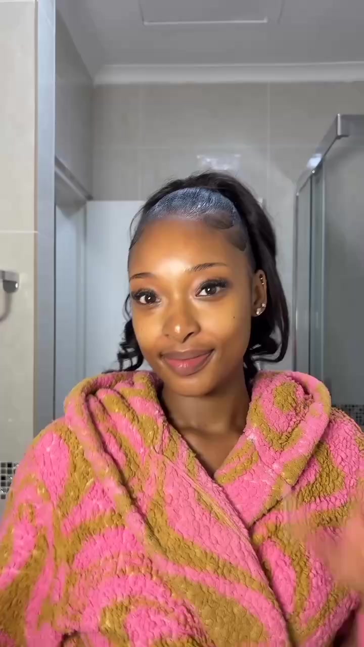 @b😘