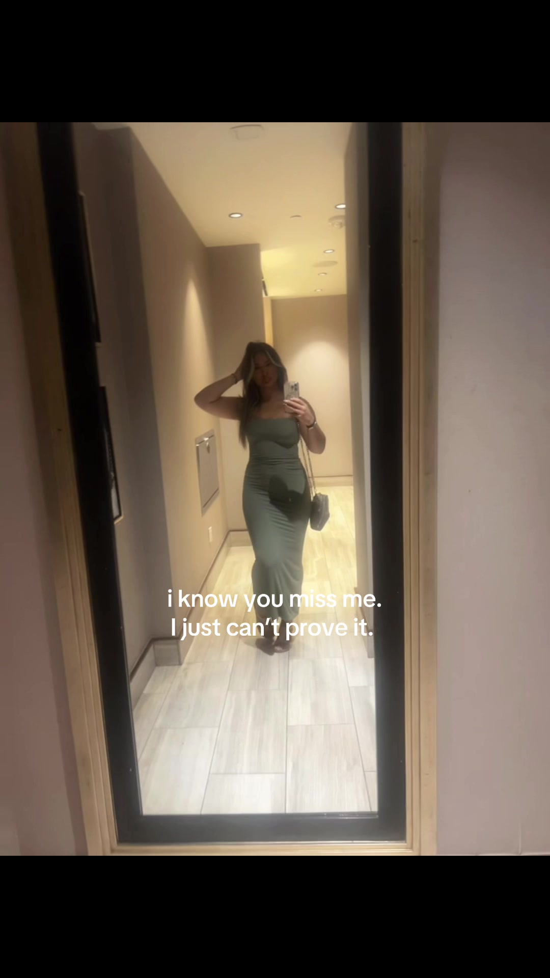@whotfisadrianna