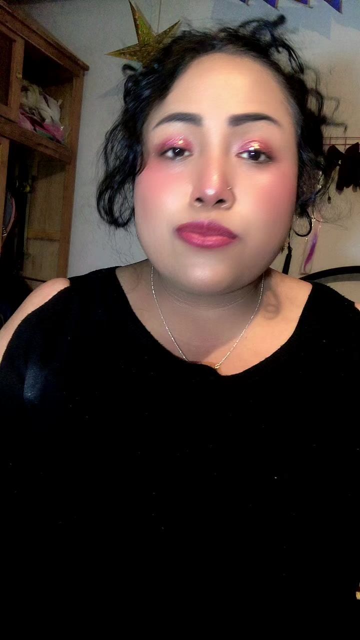 @❤️&zwj;🔥🦄ᶜʰⁱⁿᵃ Bb 👑♑️🦋