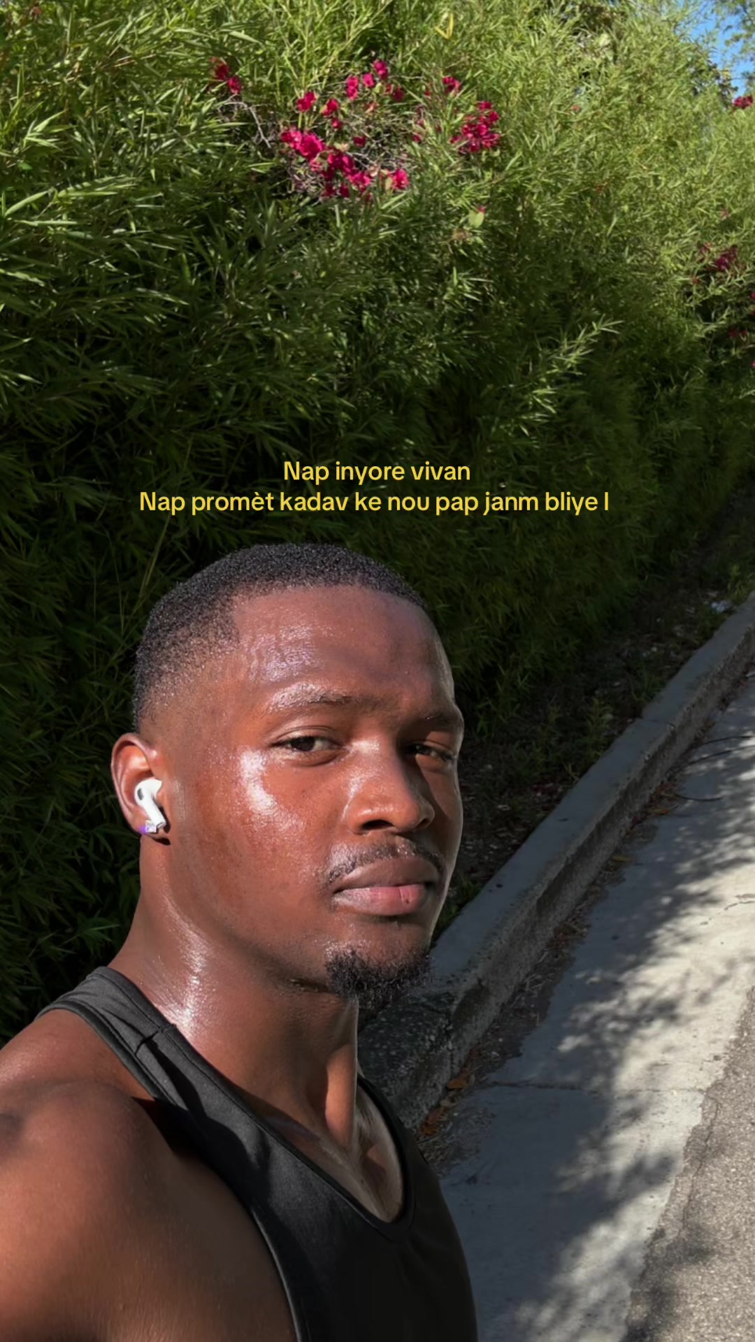 @S A Ü S