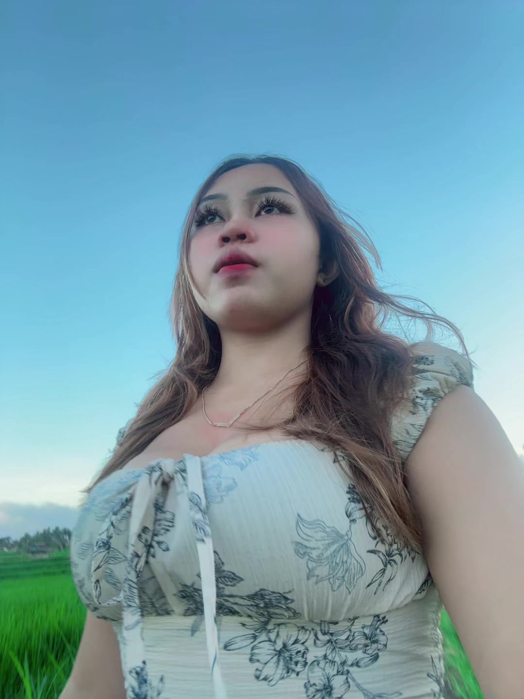 @Adeliskaaa.