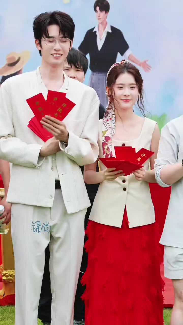 @Kẹo . B&ocirc;ng . Nhỏ 🍀