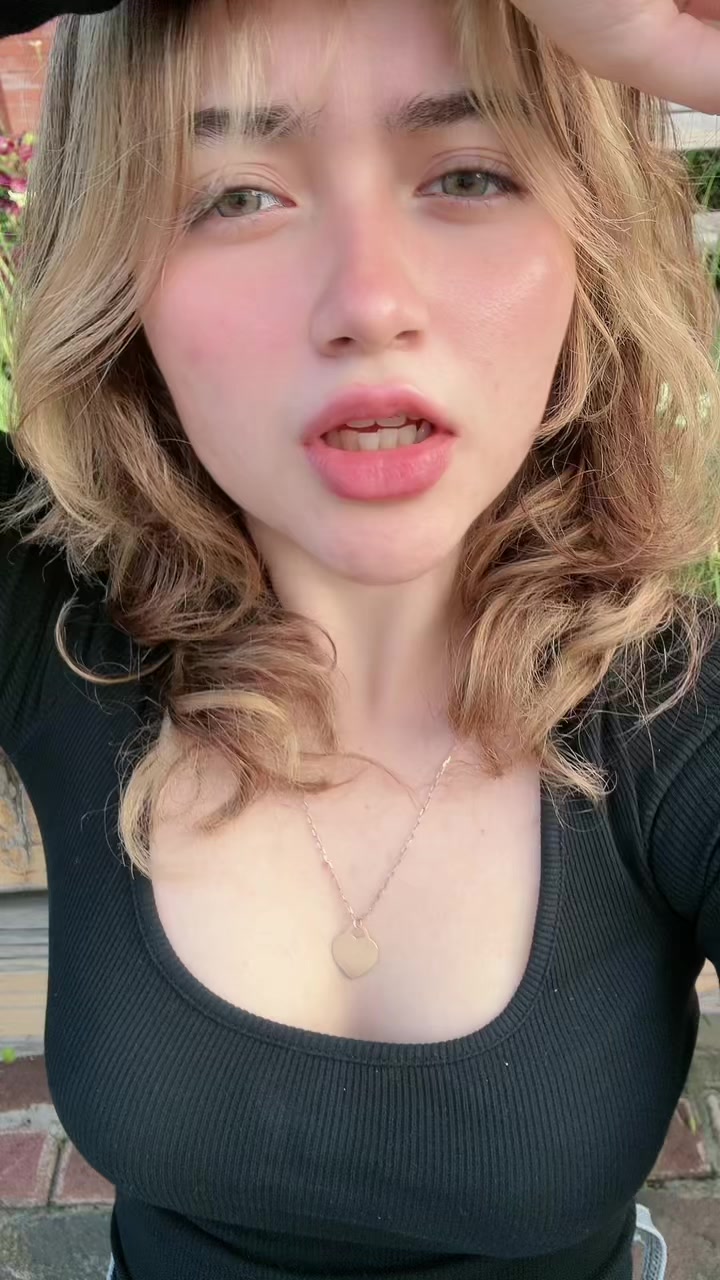 @Francellacher🍒