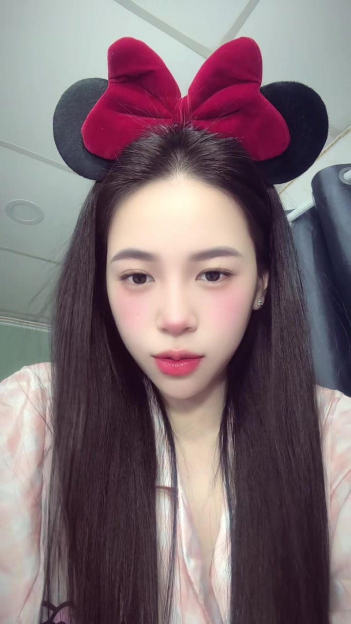 @Yến Nhi ✿