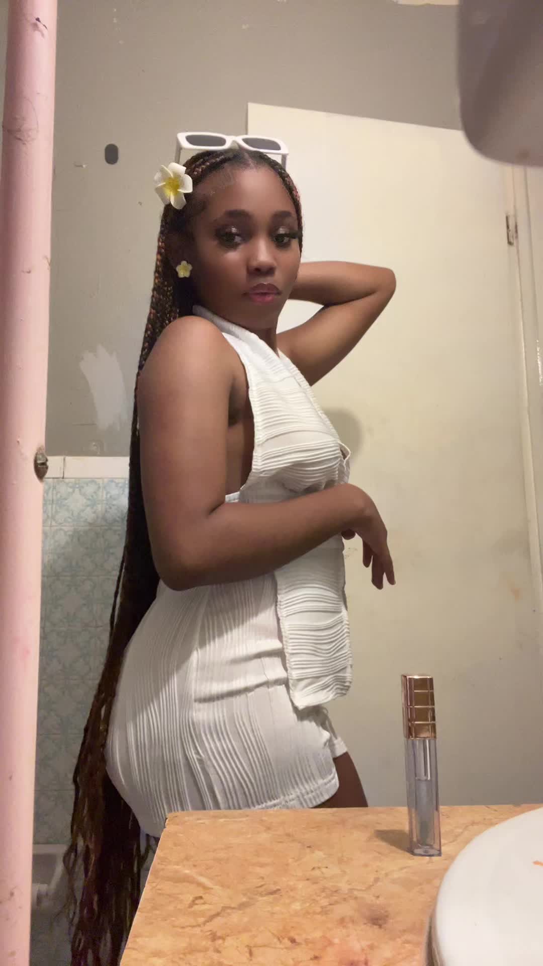 @PrettiestVic 🎀