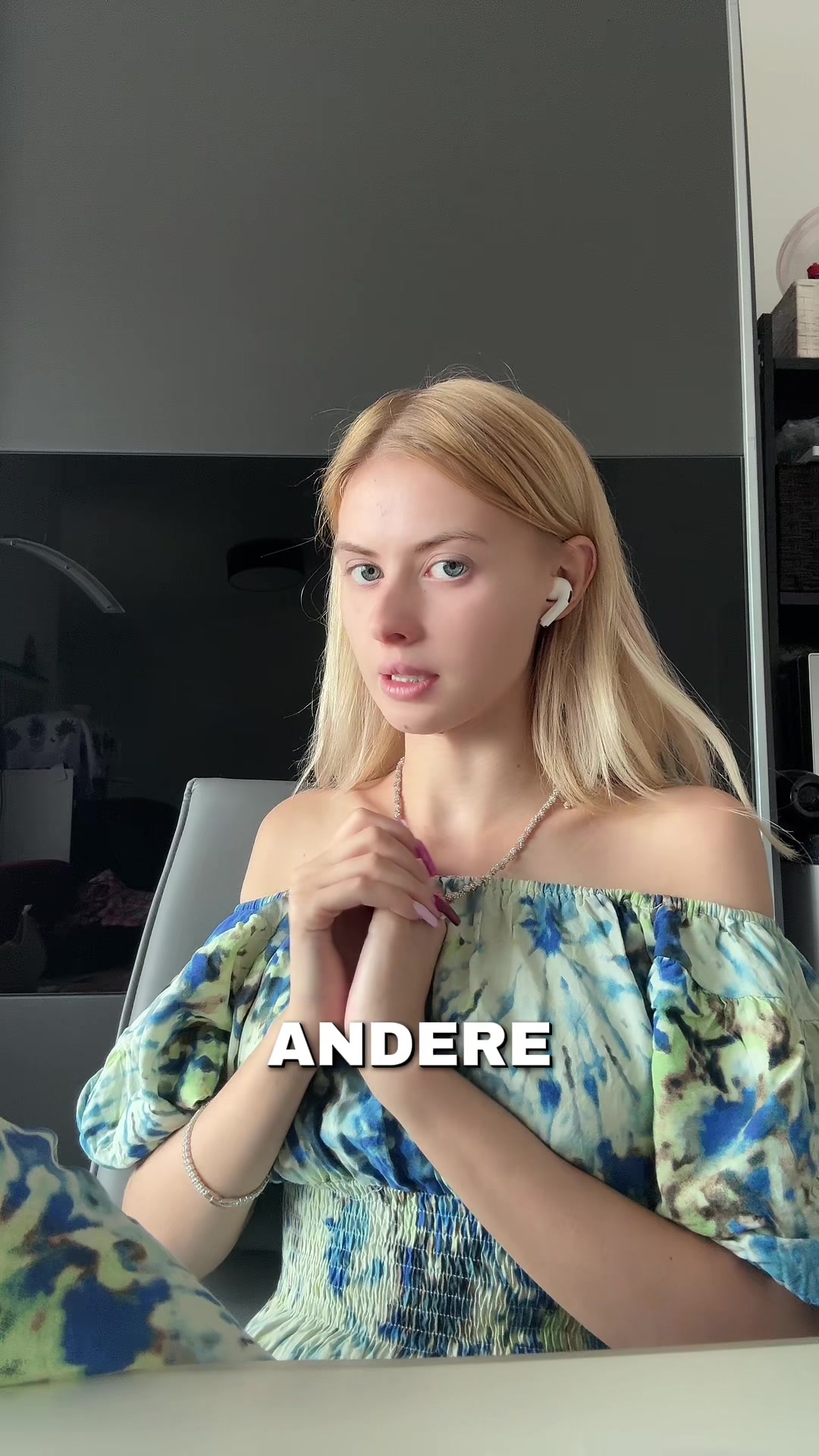 @karina