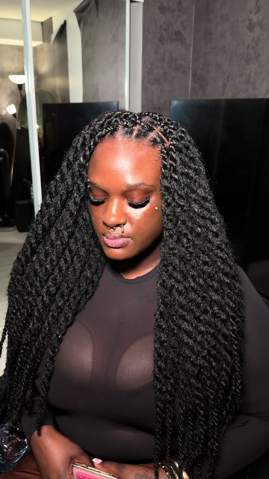 @DERA HAIRSTYLES