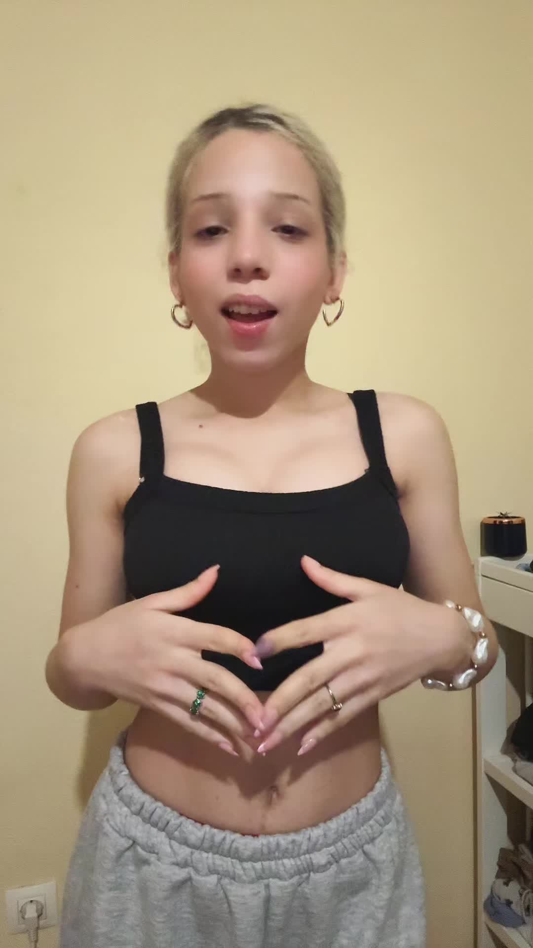 @Angélica