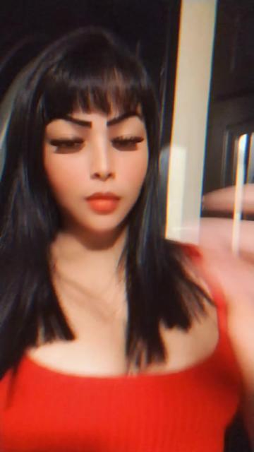 @isabella