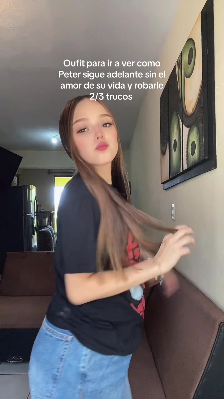 @𝓼𝓸𝓵𝓲𝓼