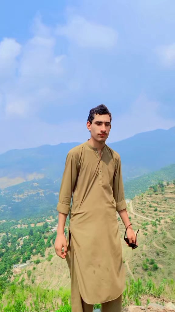 @MALIK MAAZ