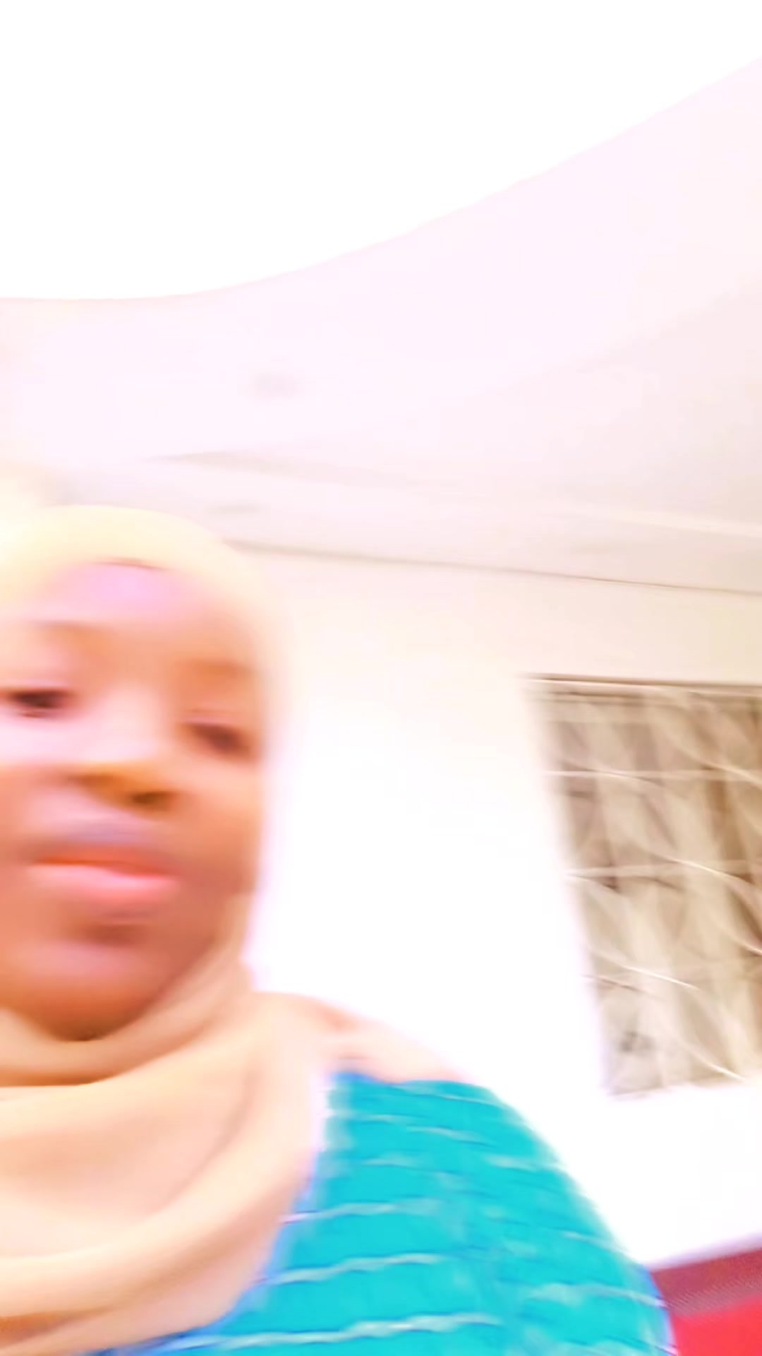 @tichabibi8