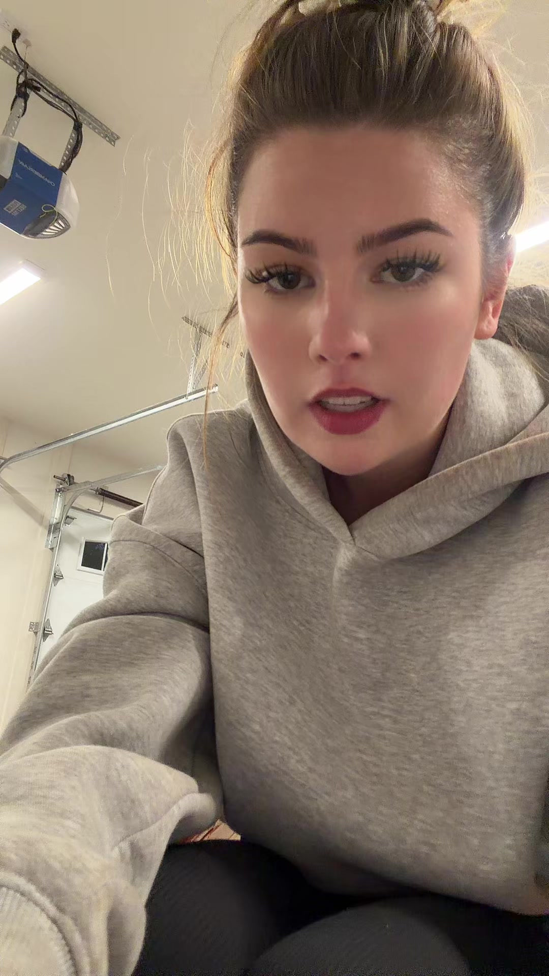@ashleyardor