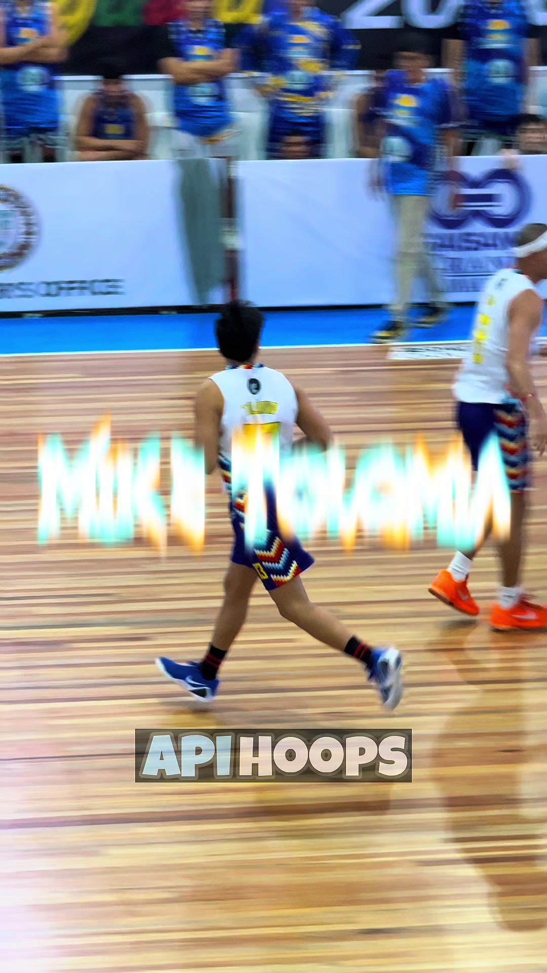 @apihoops_