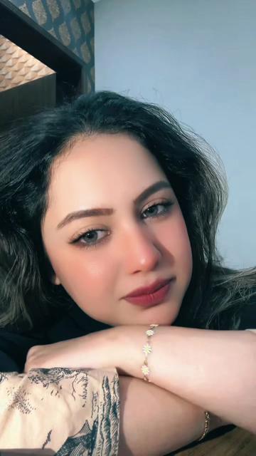 @ChawLa🥀