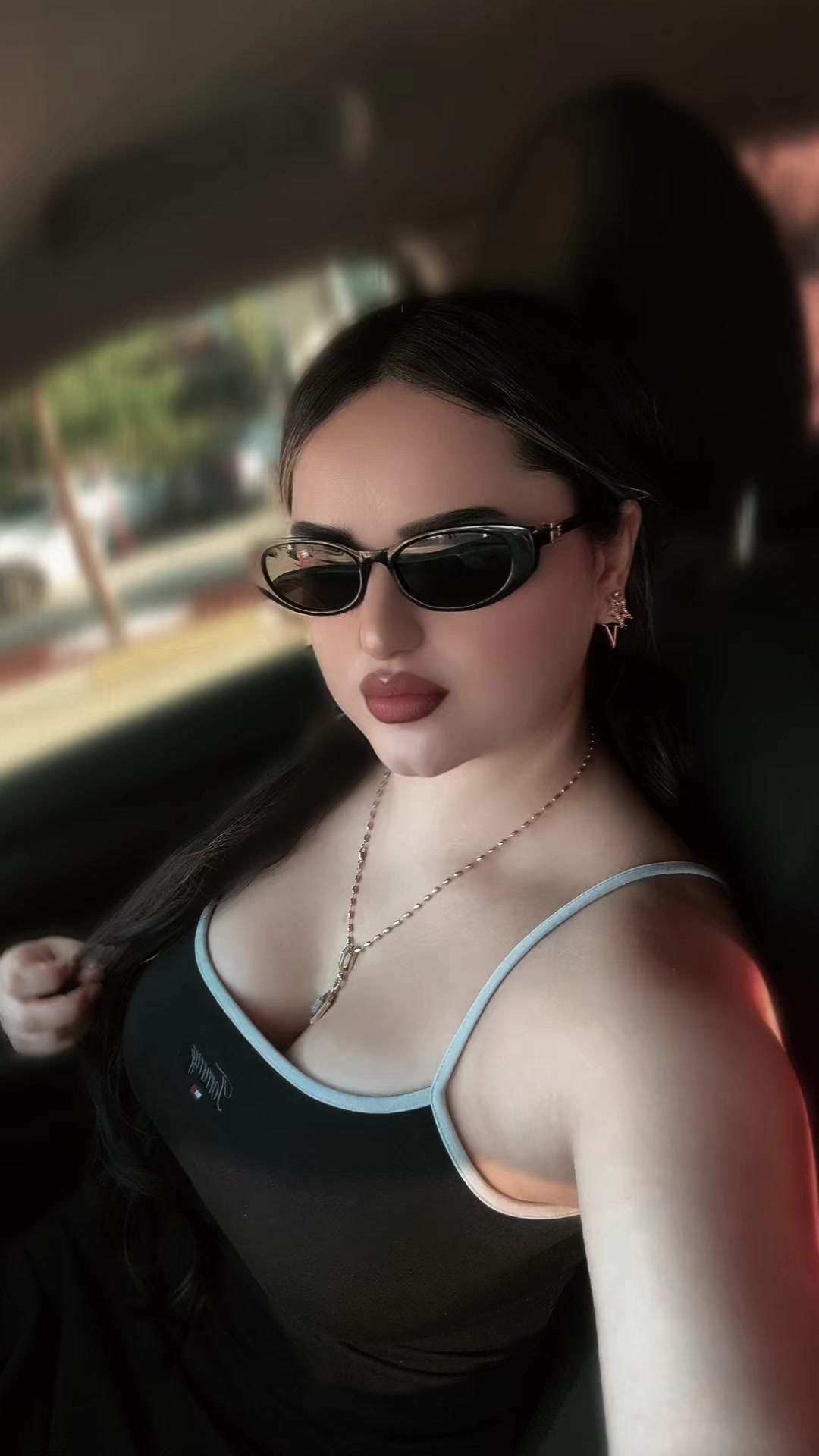 @_merveees
