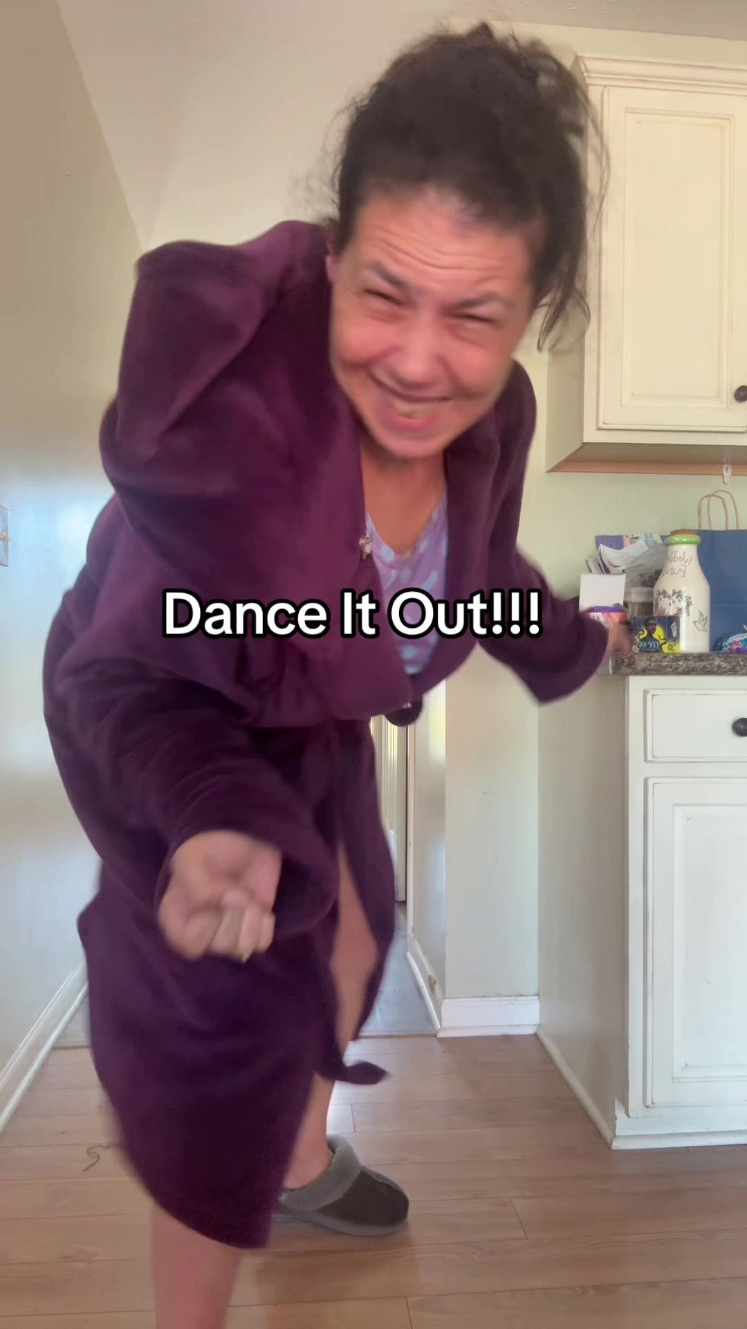 @MomTobin