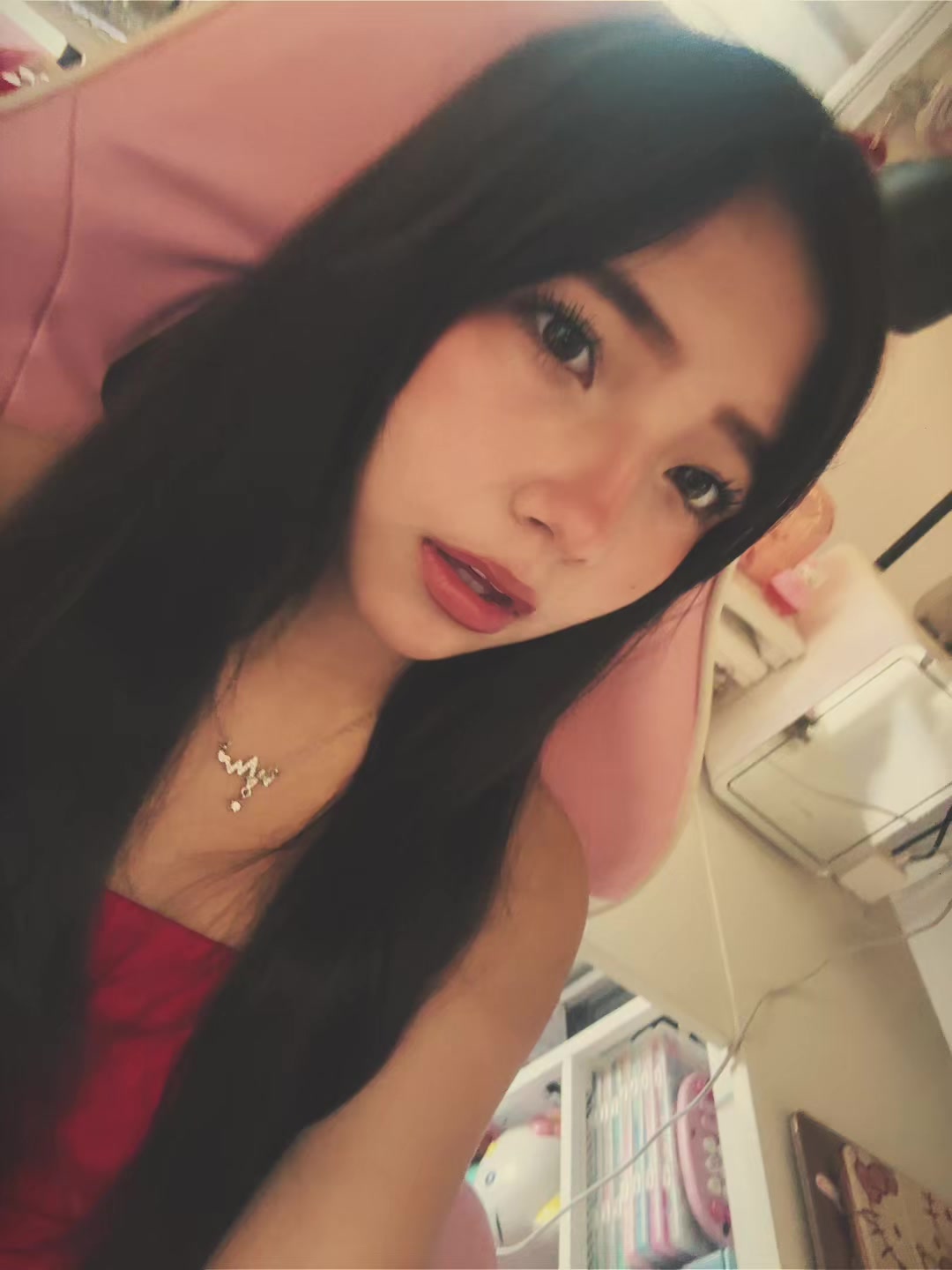 @☻𝓨𝓮𝓷𝓷☻