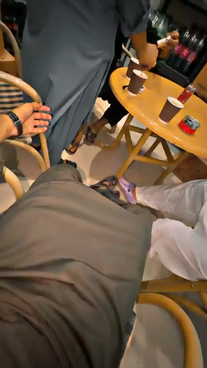 @ʟɪꜰᴇ_ᴏꜰ_ꜱʜᴀᴍɪɪ🥂🚩
