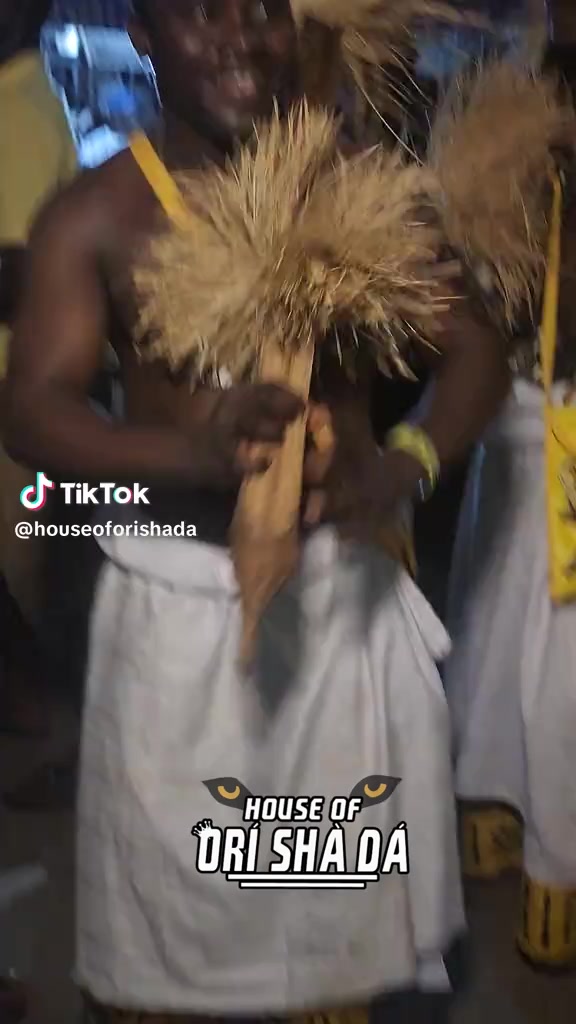 @If&aacute;y&eacute;m&iacute; 🌴🐚🌴Asoroko bi Eṣ&uacute;👹