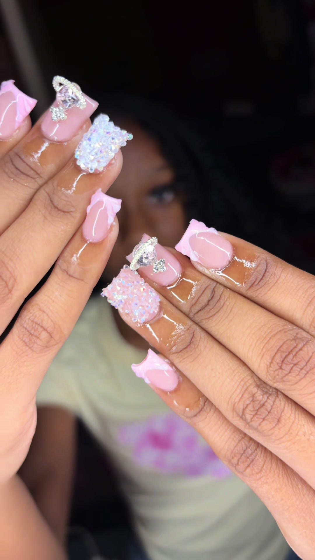 @NailsbyFabiana