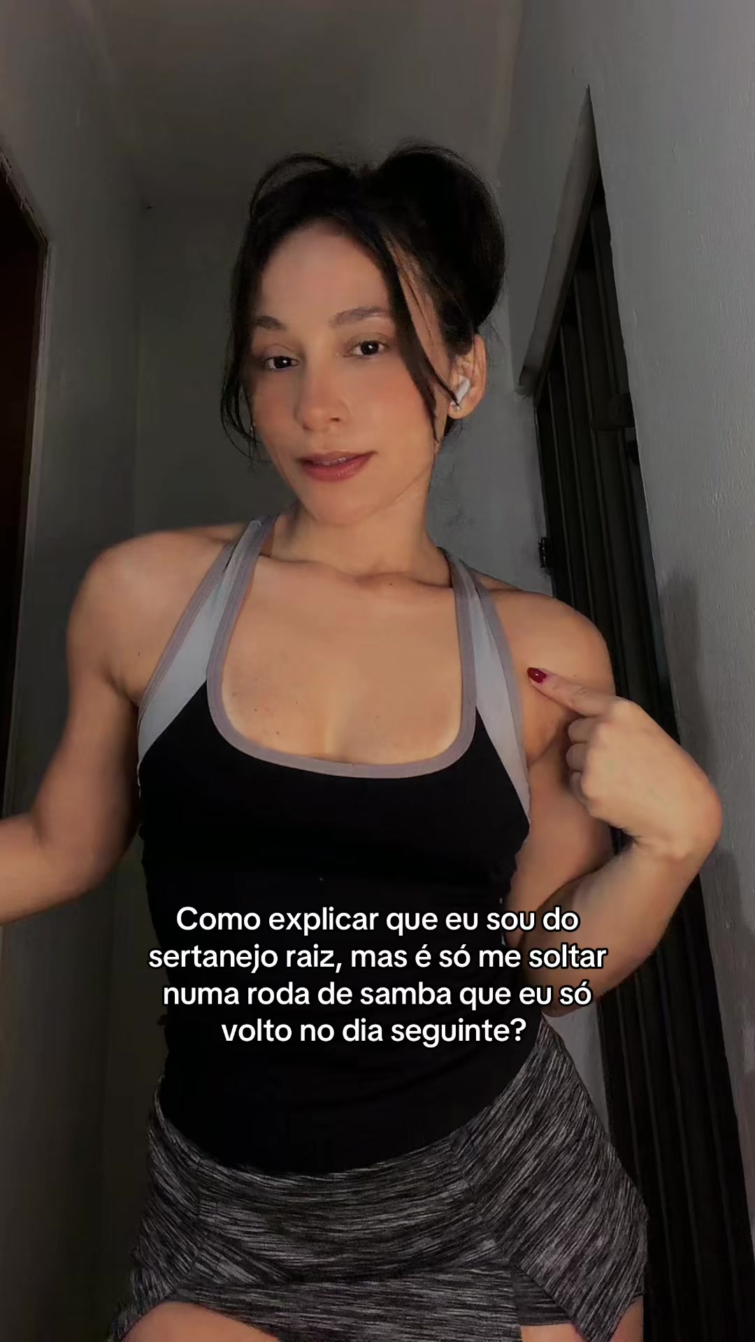 @Bella