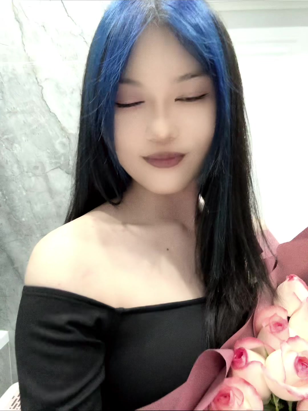 @𝐀𝐃𝐄𝐋𝐀𝐈𝐃𝐄 𝐏𝐂.