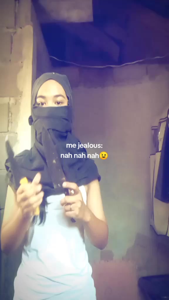 @K.