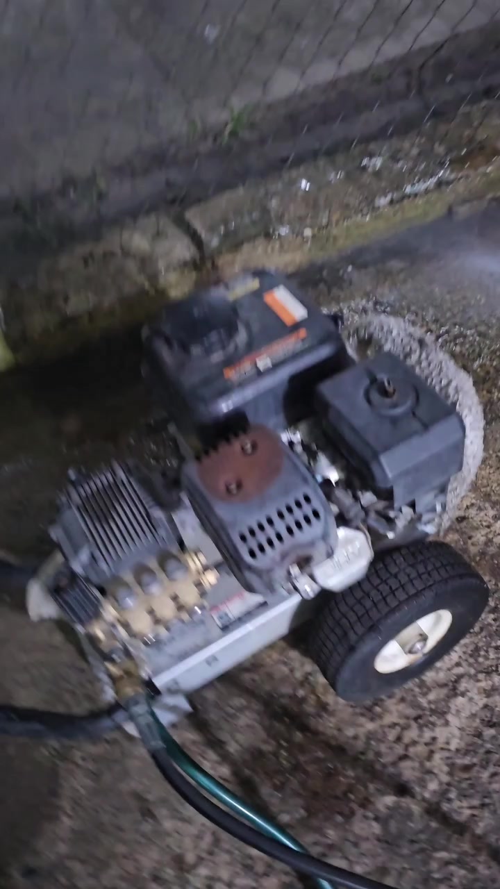 @SmallEngineRepairsTT