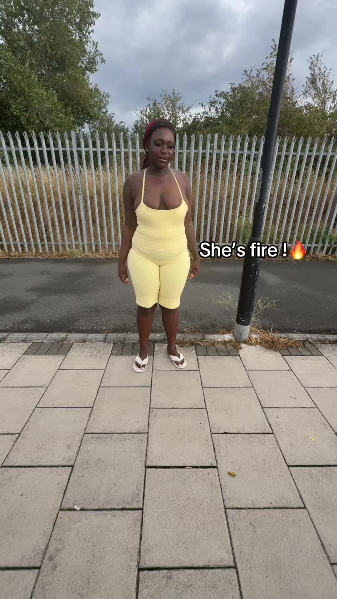 @IAMREIGNDOLLL