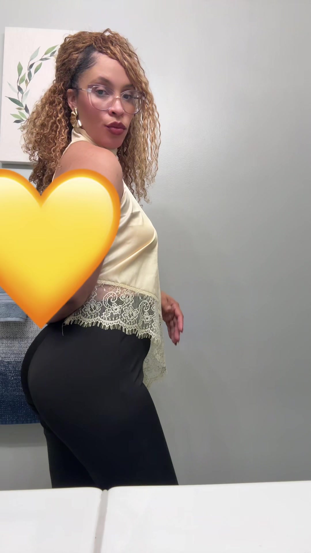 @Claudia Cardoso