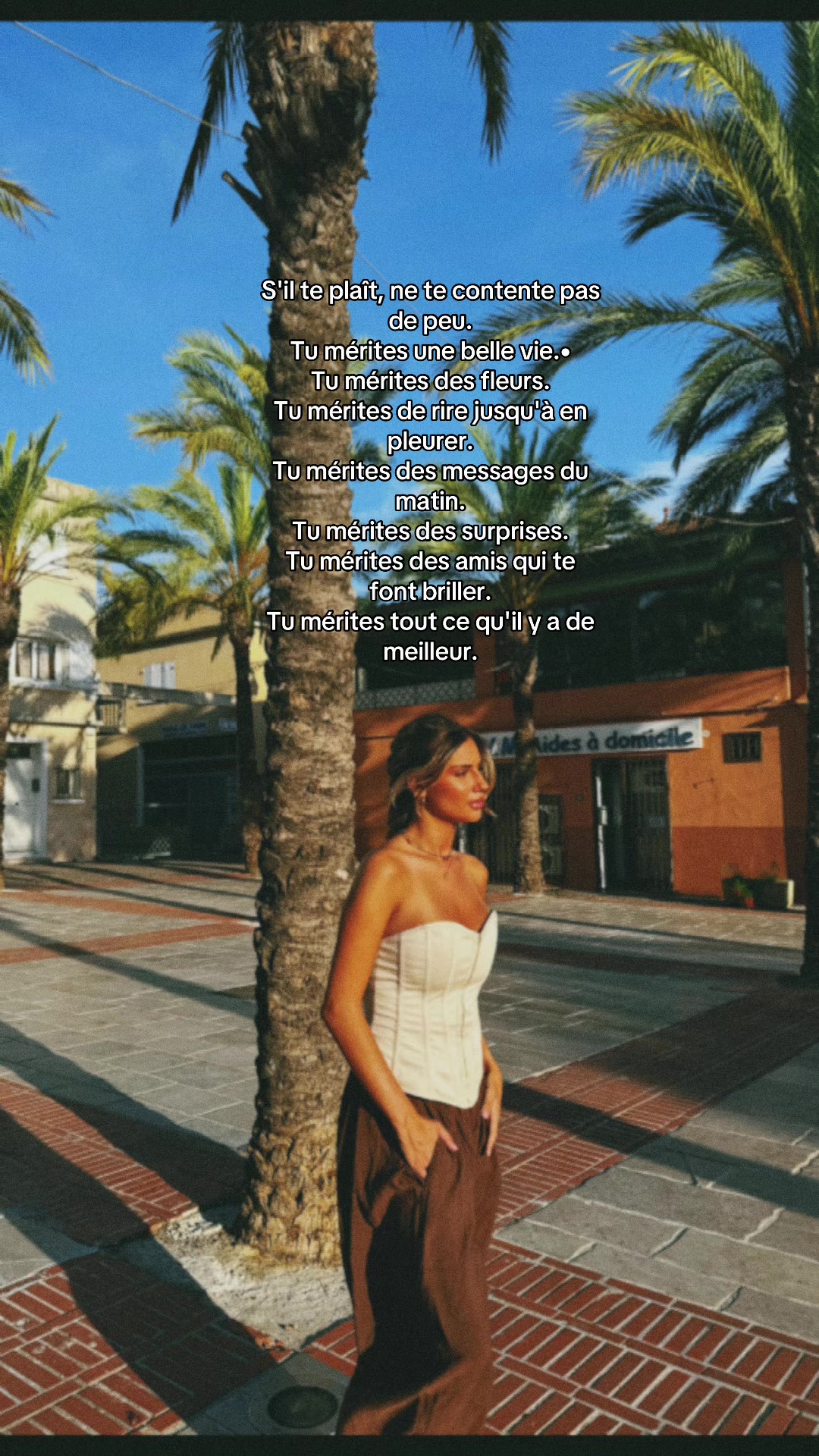 @Laura Tnnr