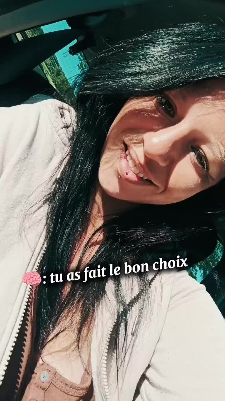 @No&eacute;mie Axel