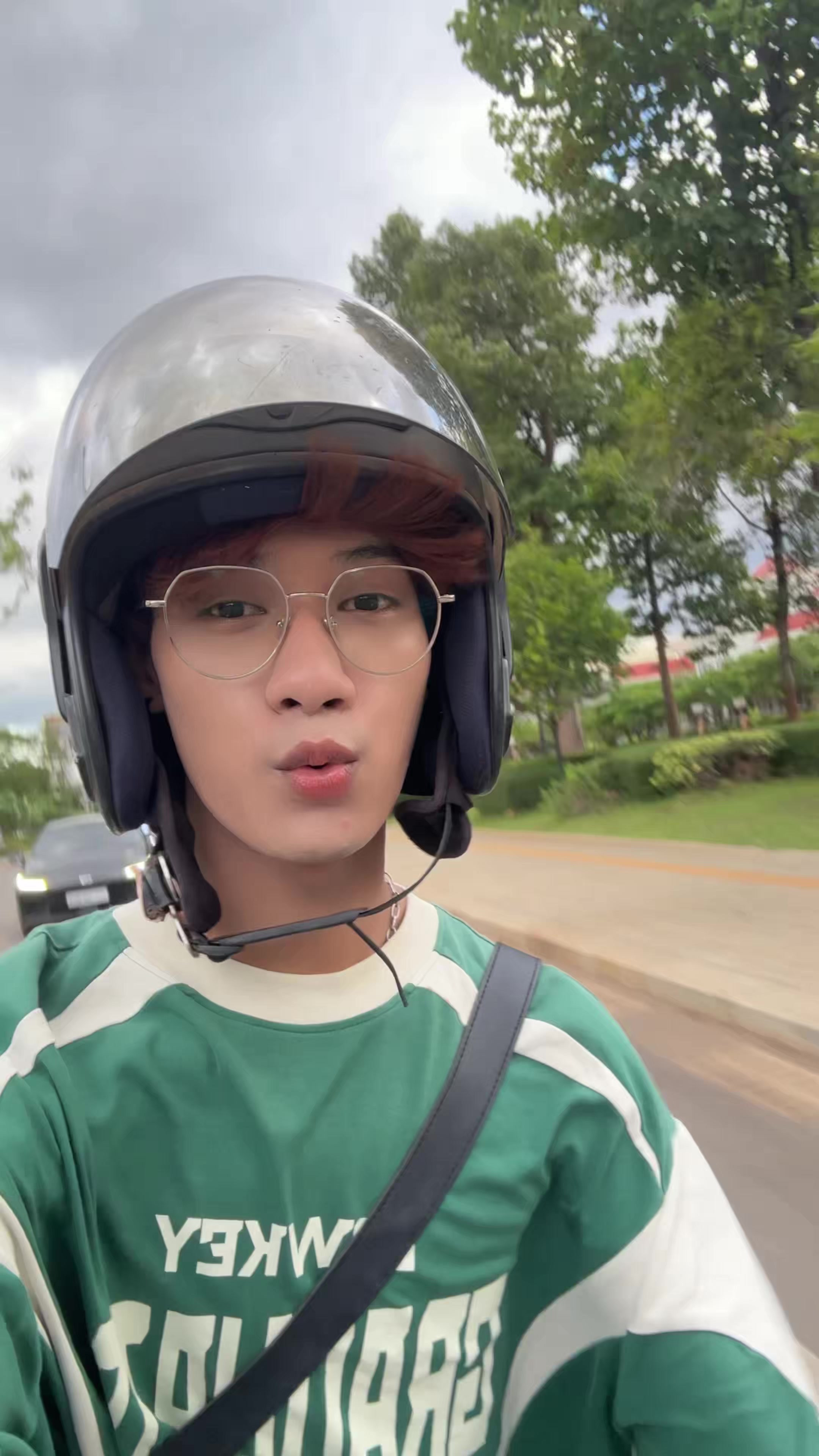@VINDA &bull; វិនដា🕷️