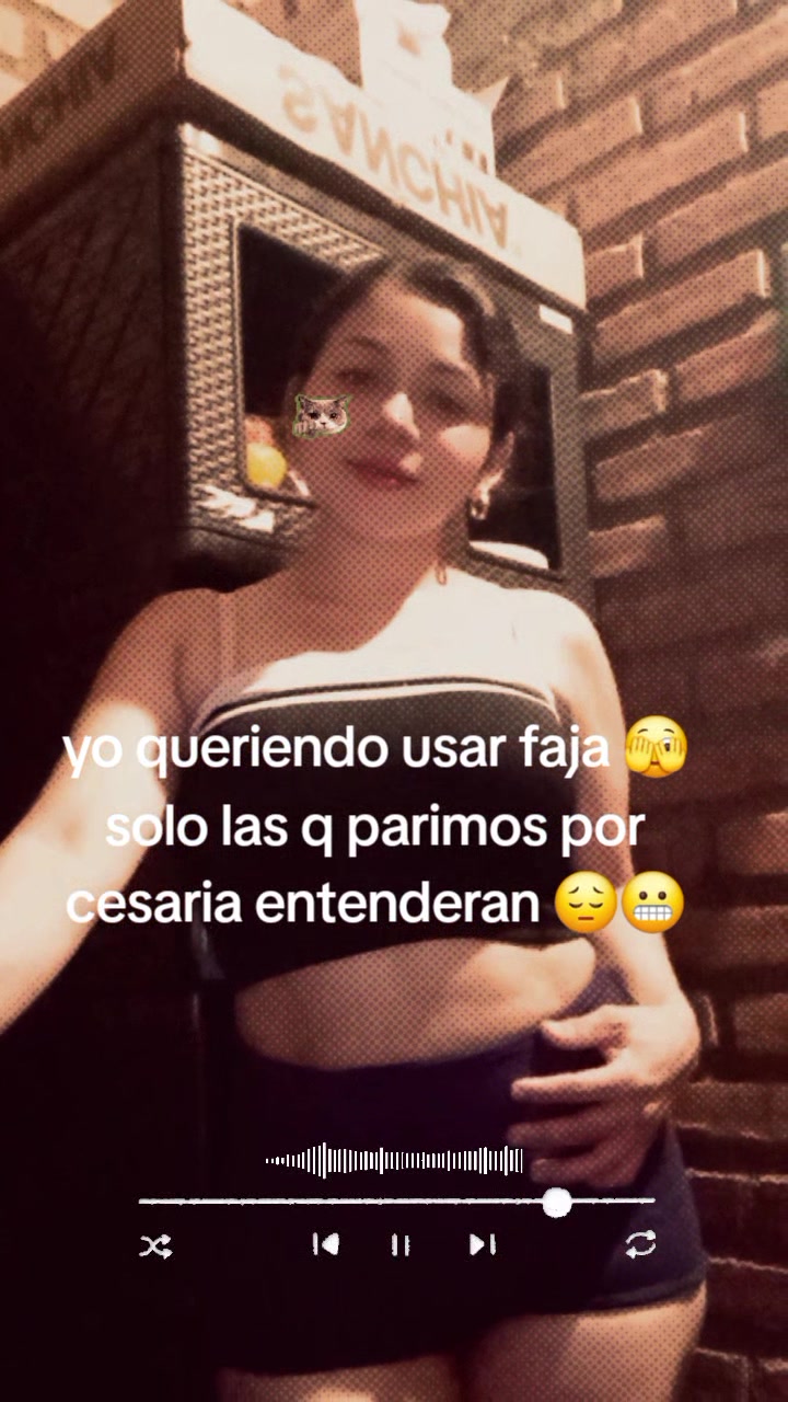 @la florecita olanchana❤️ 👸👸