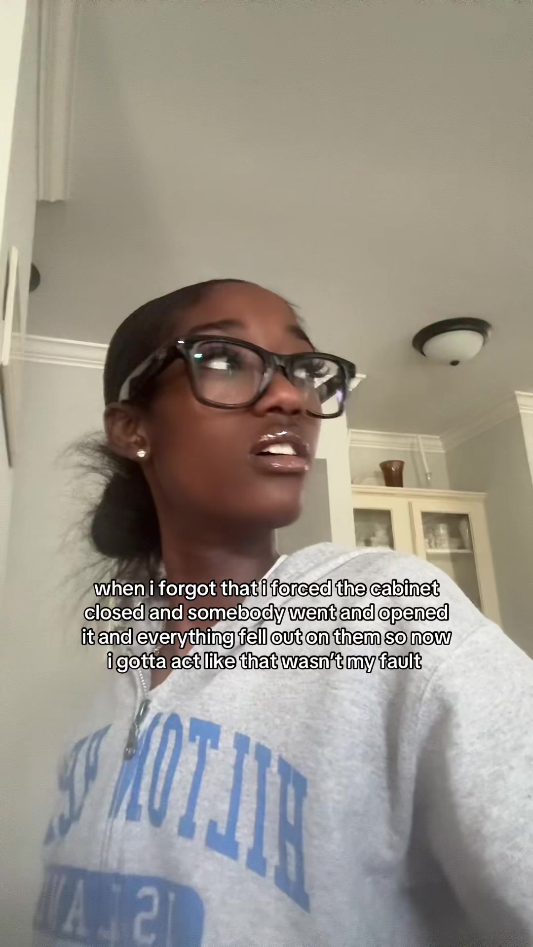@￶