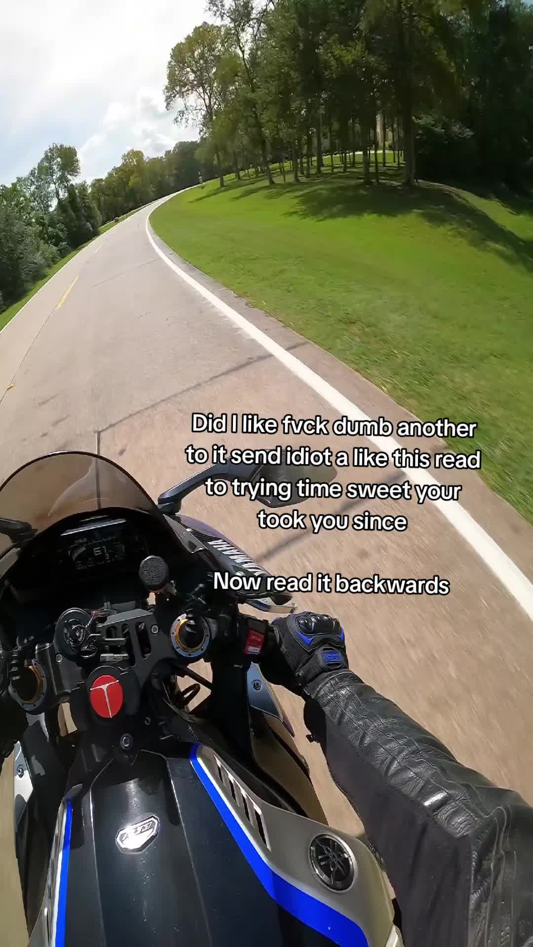 @Lakeshore Biker