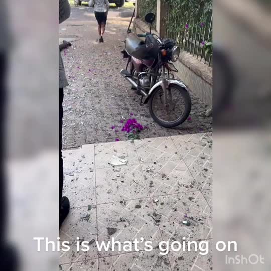 @Vj.Q