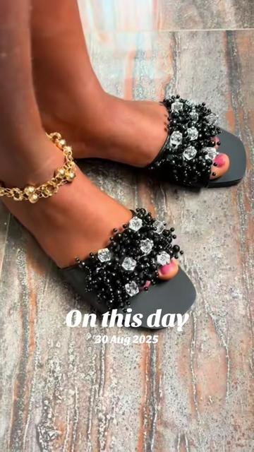 @Queeny closet