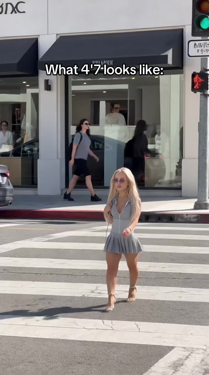 @Elina