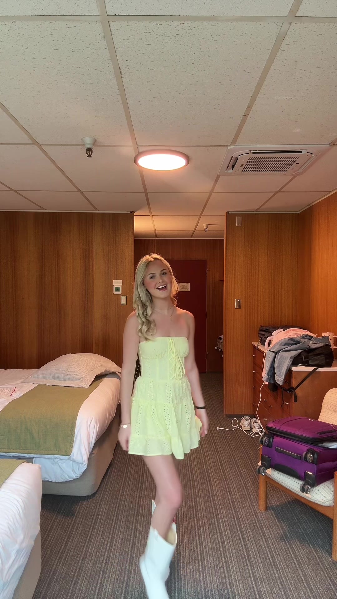 @Lili Paul