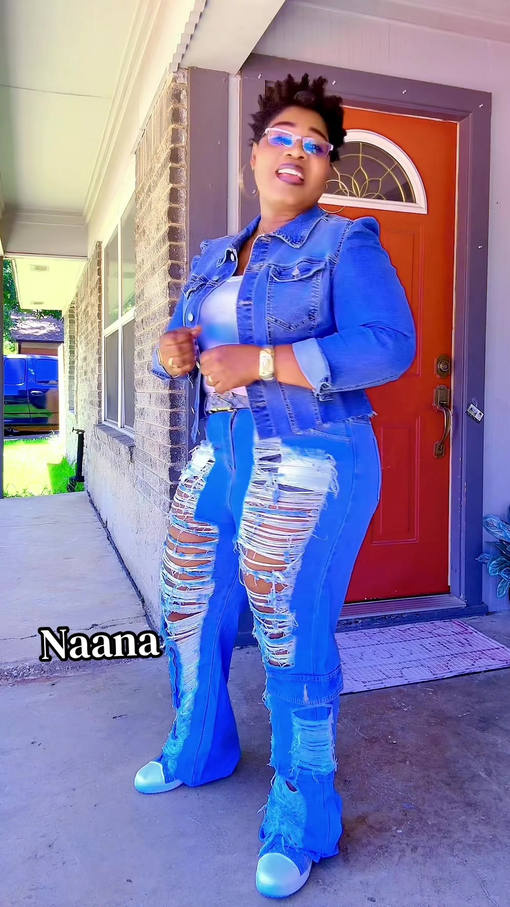 @naana