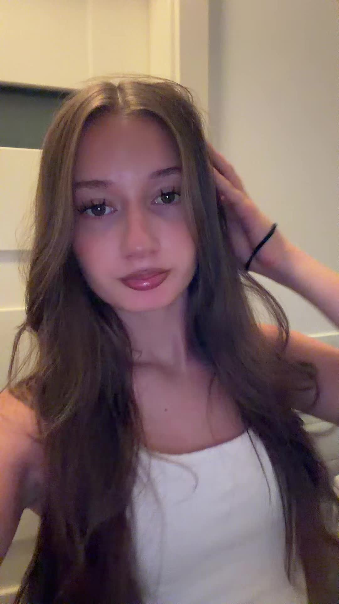 @zuziash1tpost