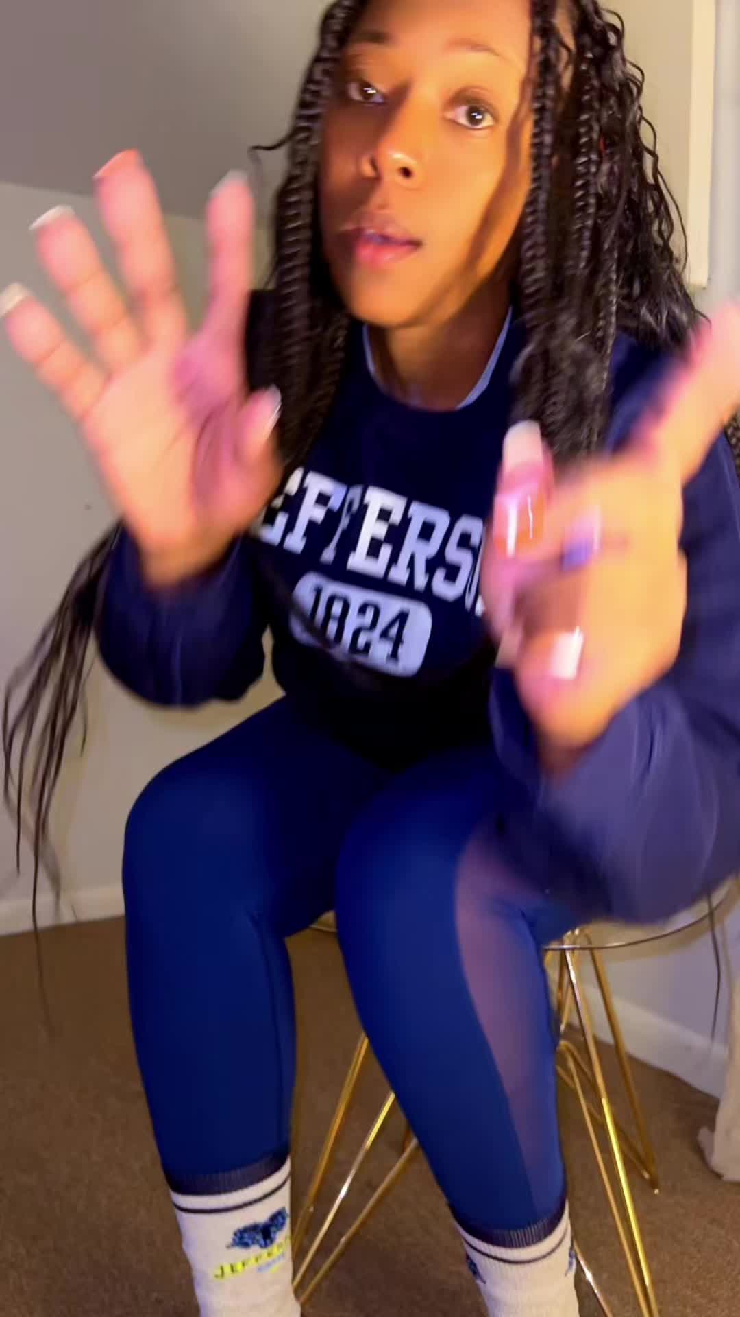 @chozenniq
