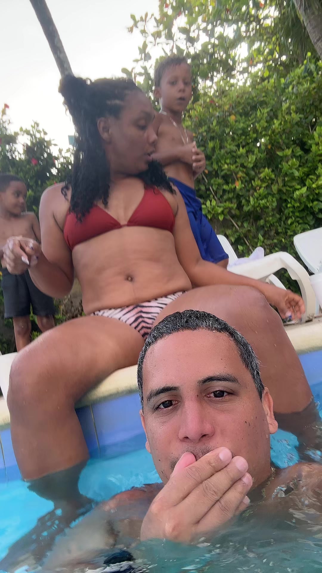 @0interes