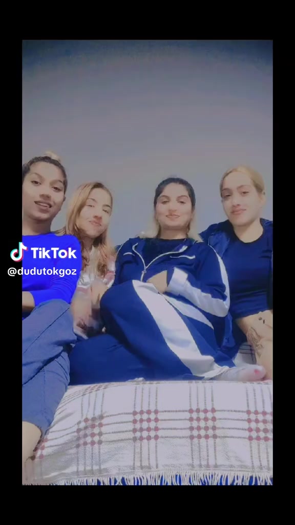 @Ayşeg&uuml;lmahmut